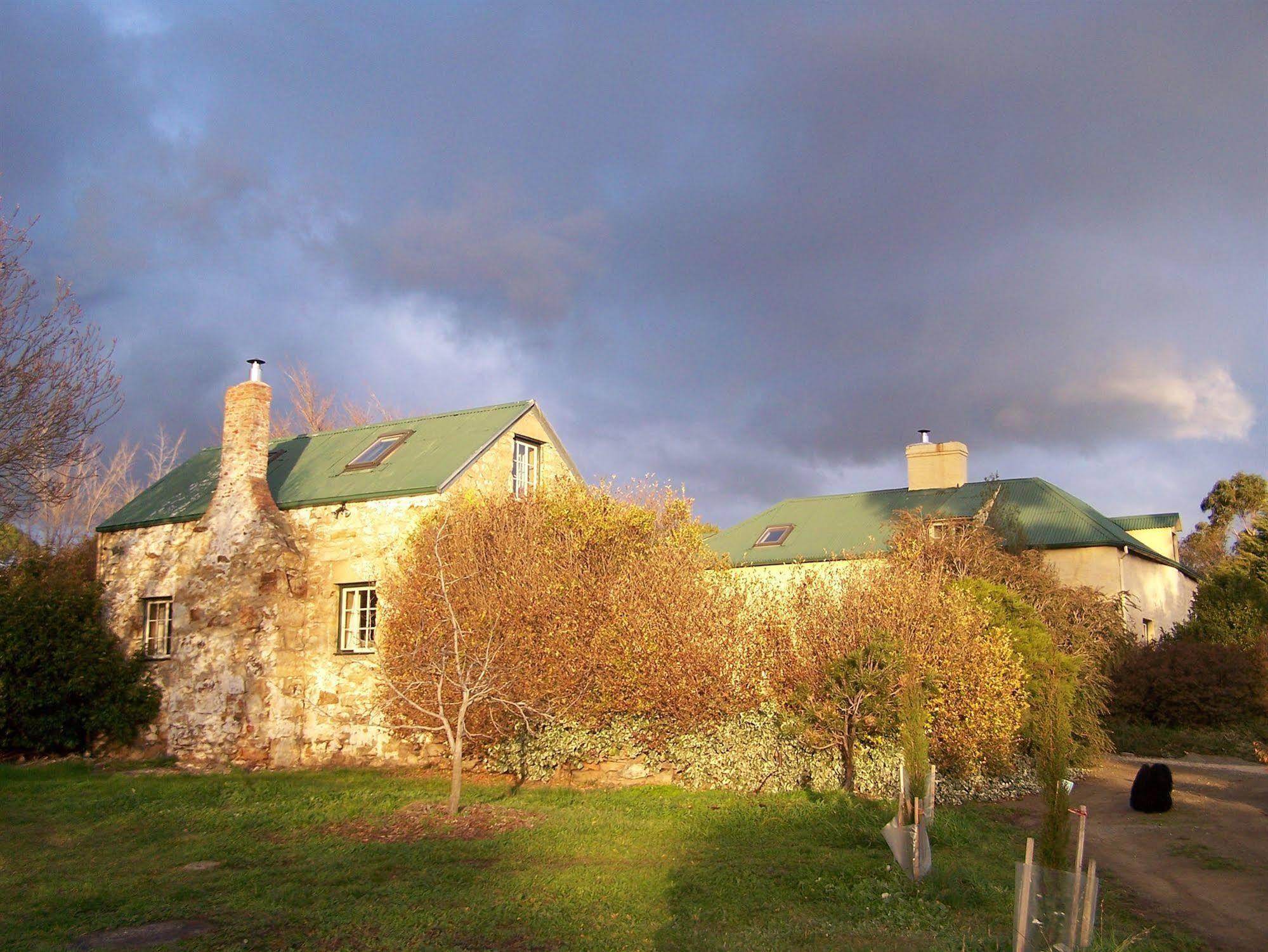 Cleburne Homestead Risdon Екстериор снимка